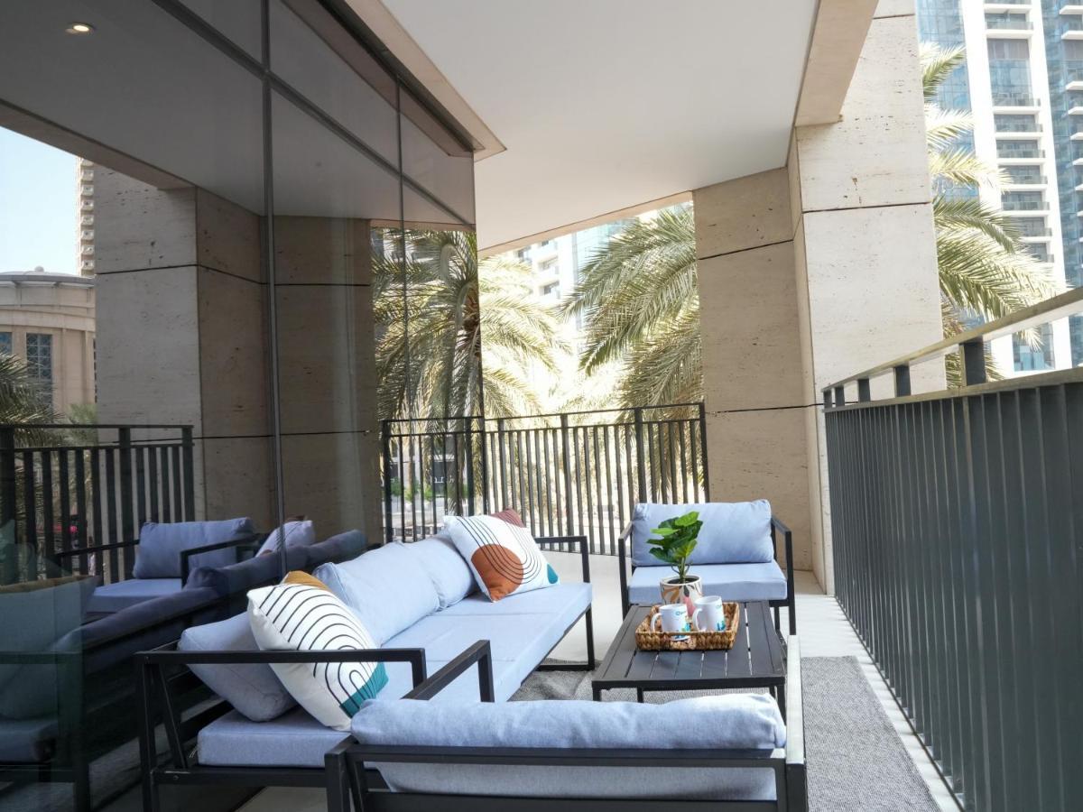 Higuests - Elegant Apt With Terrace Minutes From Burj Khalifa دبي المظهر الخارجي الصورة