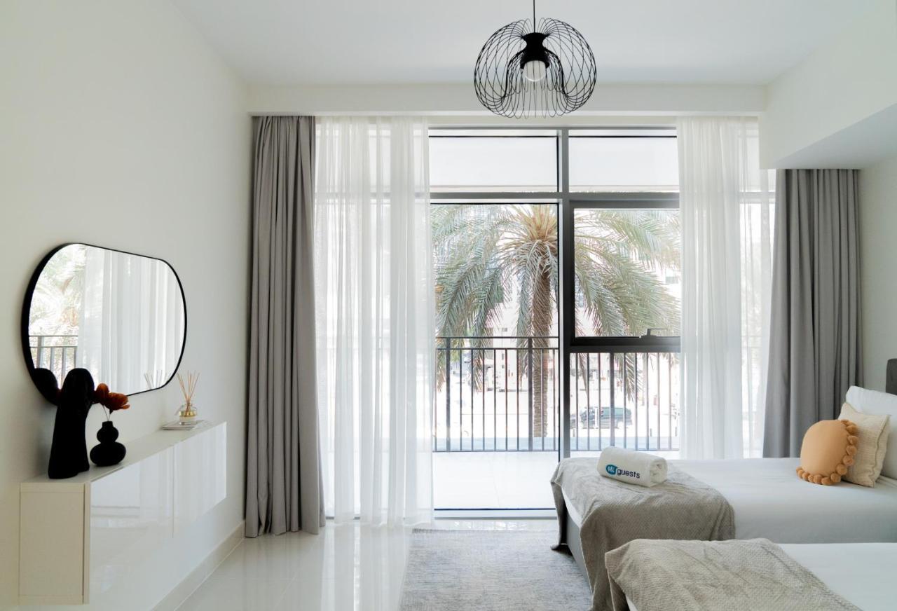 Higuests - Elegant Apt With Terrace Minutes From Burj Khalifa دبي المظهر الخارجي الصورة